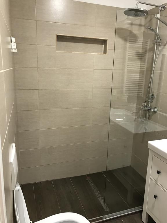 Apartament Agnes ブラショフ エクステリア 写真